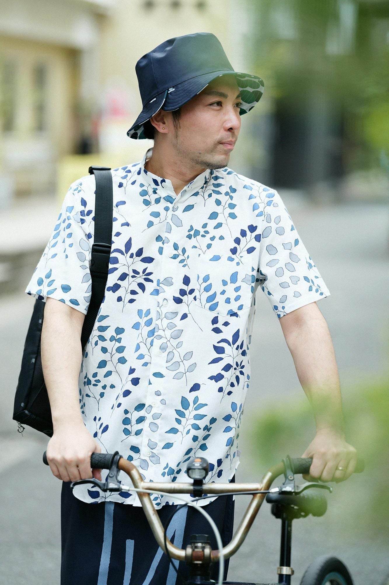20/20 スタンドカラー半袖シャツ